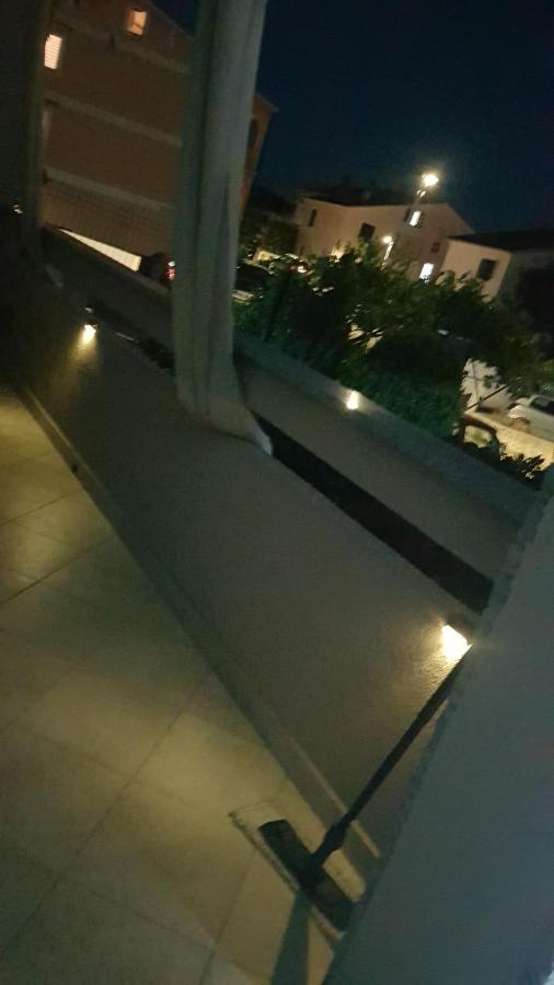 Kabashi Apartment Krk Town Zewnętrze zdjęcie