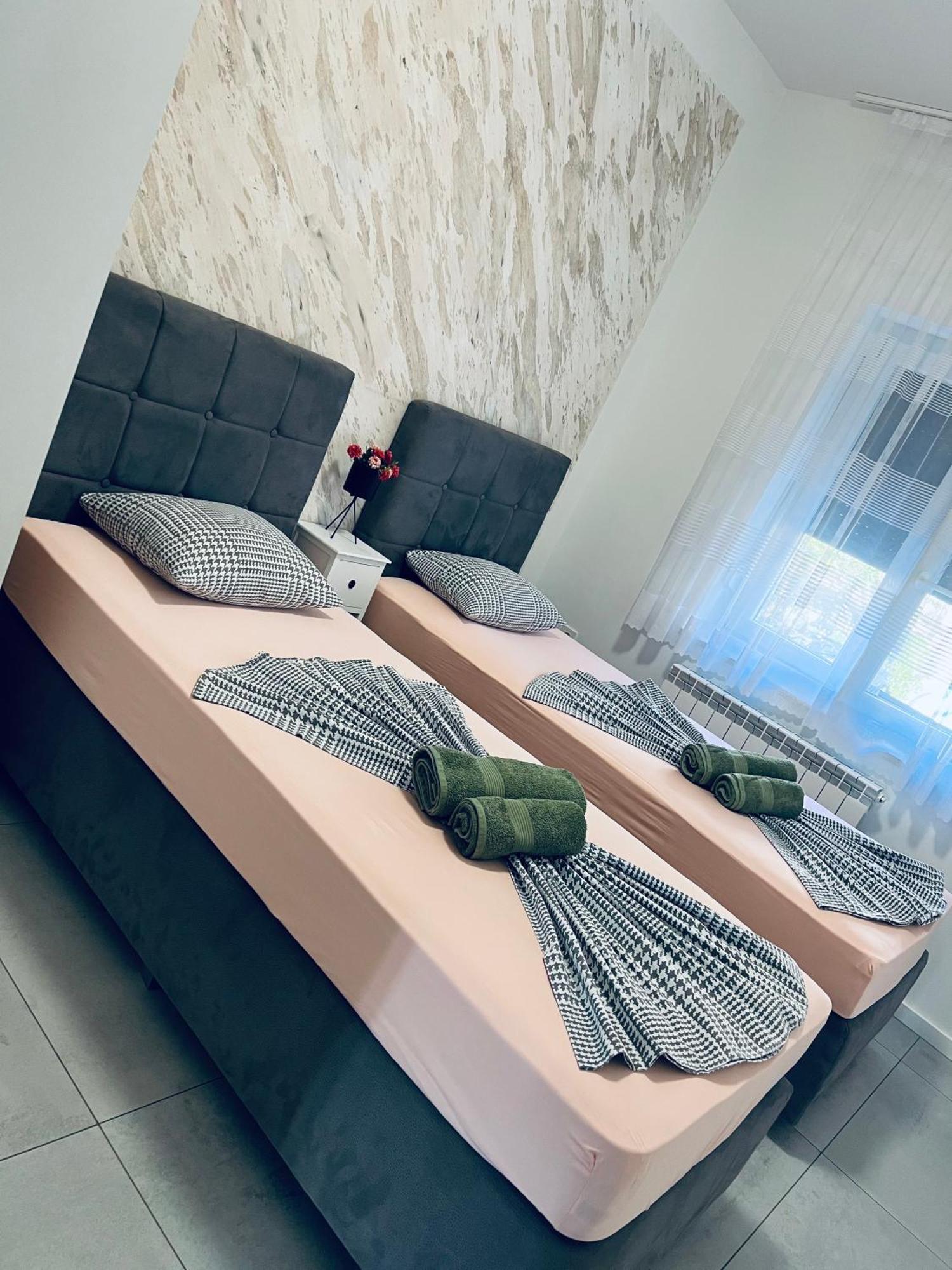 Kabashi Apartment Krk Town Zewnętrze zdjęcie